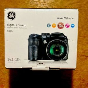 Digital camera